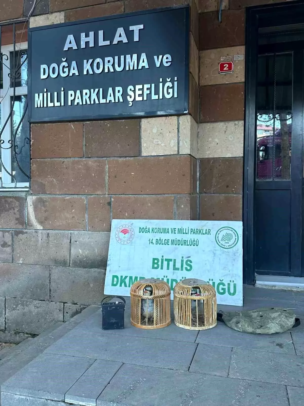 bitlis-te-kacak-keklik-avina-101-bin-710-lira-19070206_amp.jpg