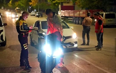 Isparta’da Sıkı Trafik Denetimleri: 24 Araç ve Sürücüsüne Cezalar Kesildi