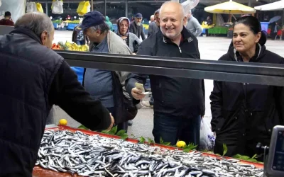 Bolu’da Fırtına Hamsi Fiyatlarını Artırdı