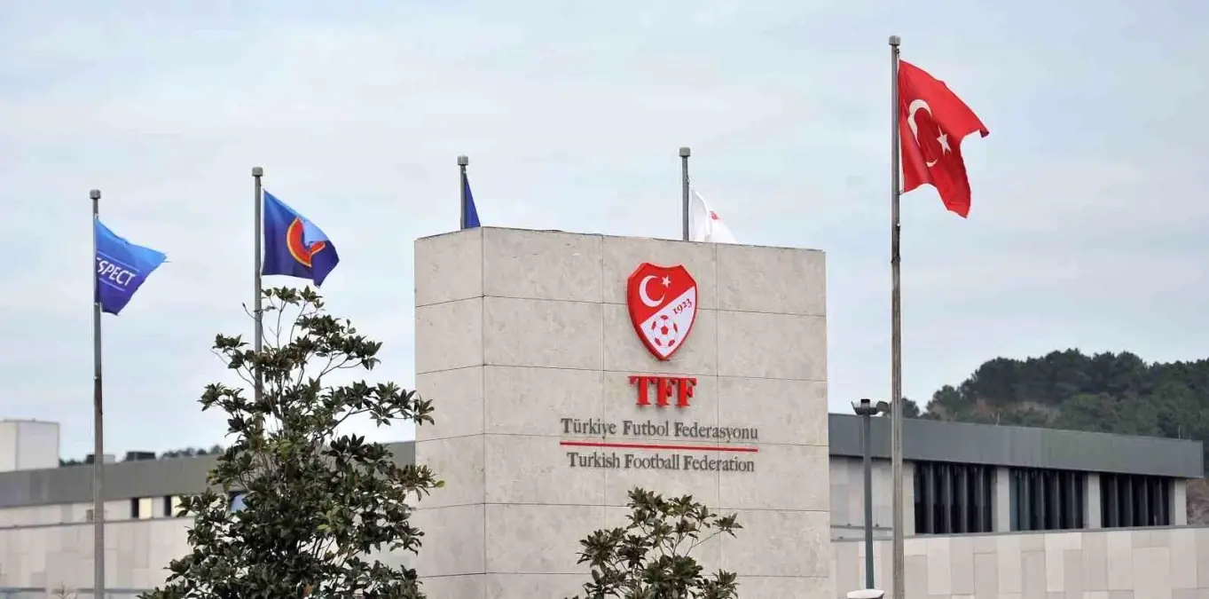 pfdk-dan-fenerbahce-ve-ali-koc-a-para-cezasi-19080100_amp.jpg