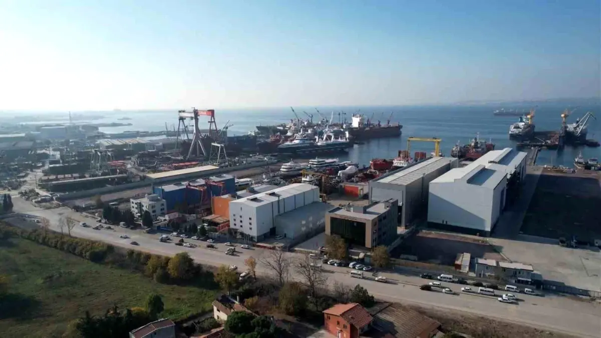yalova-dan-8-ayda-372-milyon-dolar-ihracat-19013675_amp.jpg