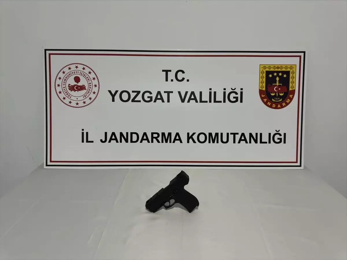 yozgat-ta-dugunde-havaya-ates-acan-kisiye-par-19095177_amp.jpg