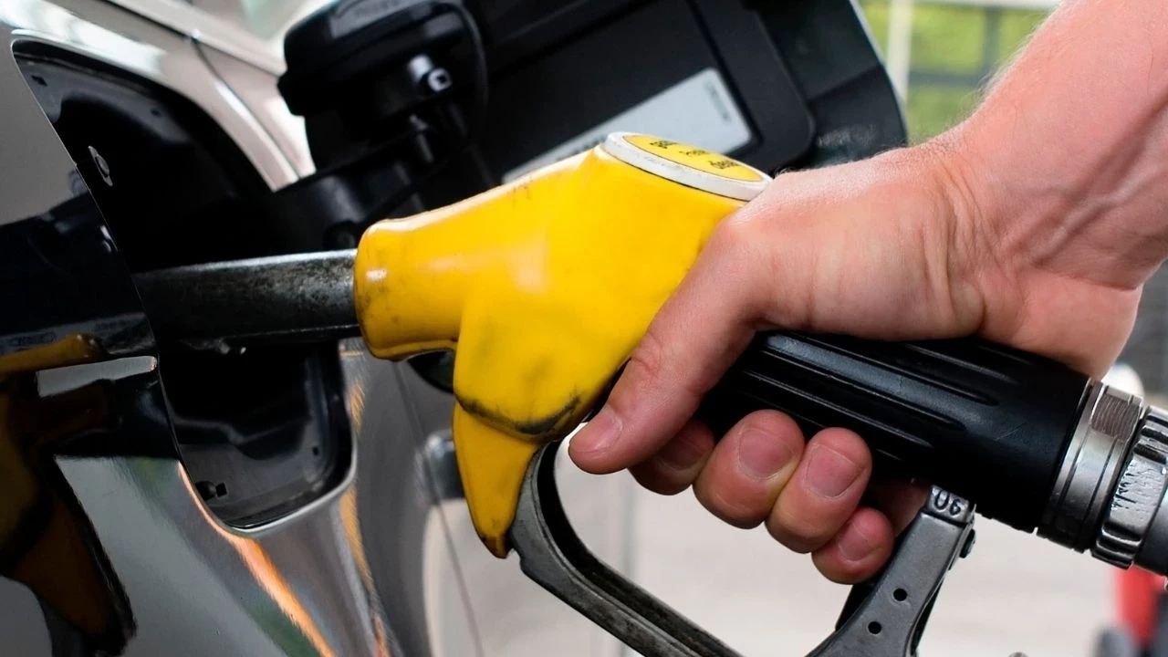 9 Ekim 2025 Akaryakıt Fiyatları Benzin ve Motorinde Son Durum Ne