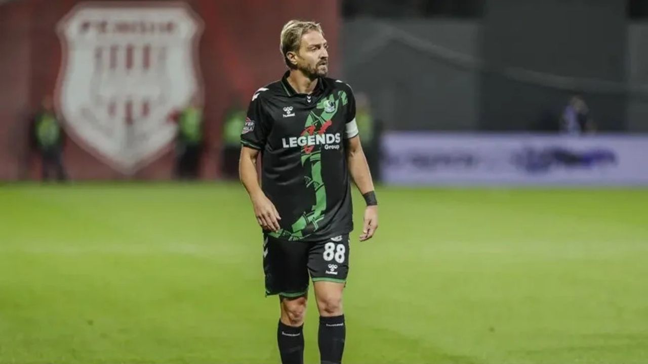 Caner Erkin'e 6 Maç Men ve 134 Bin TL Ceza verildi
