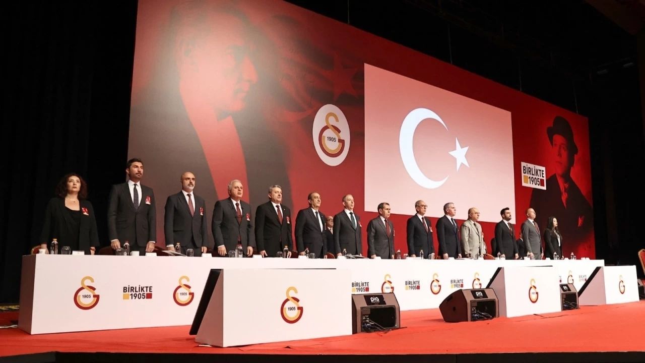Galatasaray'ın Toplam Geliri 12.8 Milyar TL'ye Yükseldi