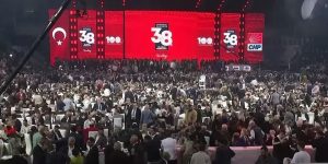 Laleli’de Döviz Bürolarına Baskın: CHP’nin “Şaibeli Kurultayı” İddiası Yeniden Gündemde