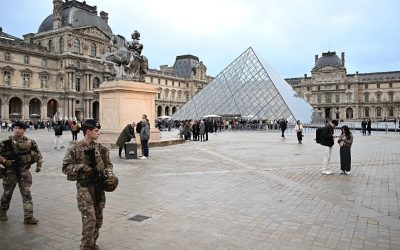 Louvre Müzesi Soygununda Çalınan Mücevherlerin Değeri 88 Milyon Euro