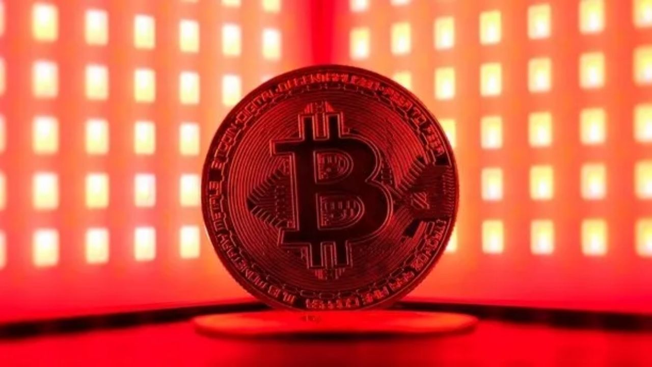 Trump'ın Çin Tehditleri Bitcoin'i 110K Altına İtti