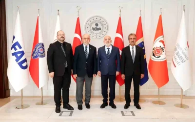 Elazığ Ticaret Borsası Başkanı, Bakan Yardımcılarıyla Ekonomi Görüşmelerinde