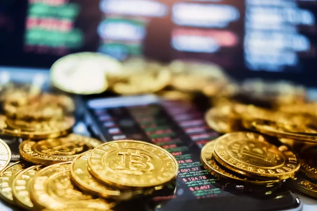bitcoin-tum-zamanlarin-en-yuksek-seviyesini-gordu-19116840_8230_amp.jpg