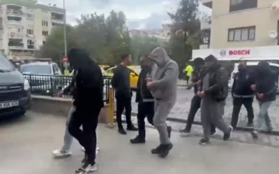 Kuşadası’nda fuhuş operasyonunda 5 kişi tutuklandı