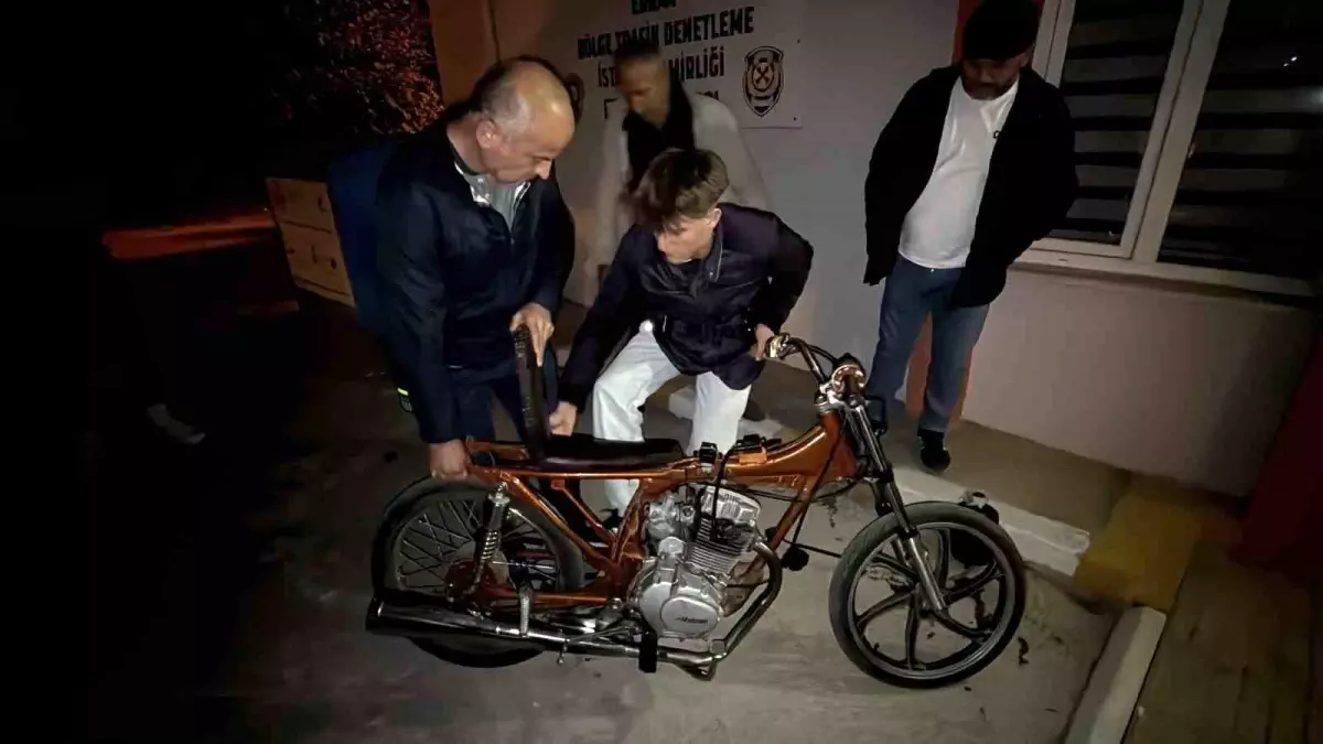 tokat-ta-bisikletini-motosiklete-ceviren-genc-19116834_amp.jpg