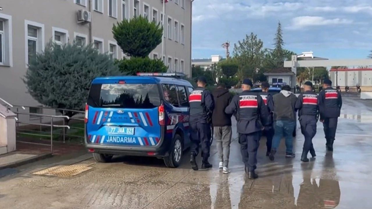 79 Kişi Yasa Dışı Bahis ve Dolandırıcılık Suçundan Tutuklandı