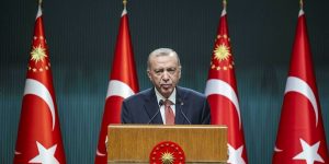 Cumhurbaşkanı Erdoğan’dan Kabine sonrası sert çıkış: “Biz ülkemizi inşa ederken, onlar Avrupa’da şikayet turunda”