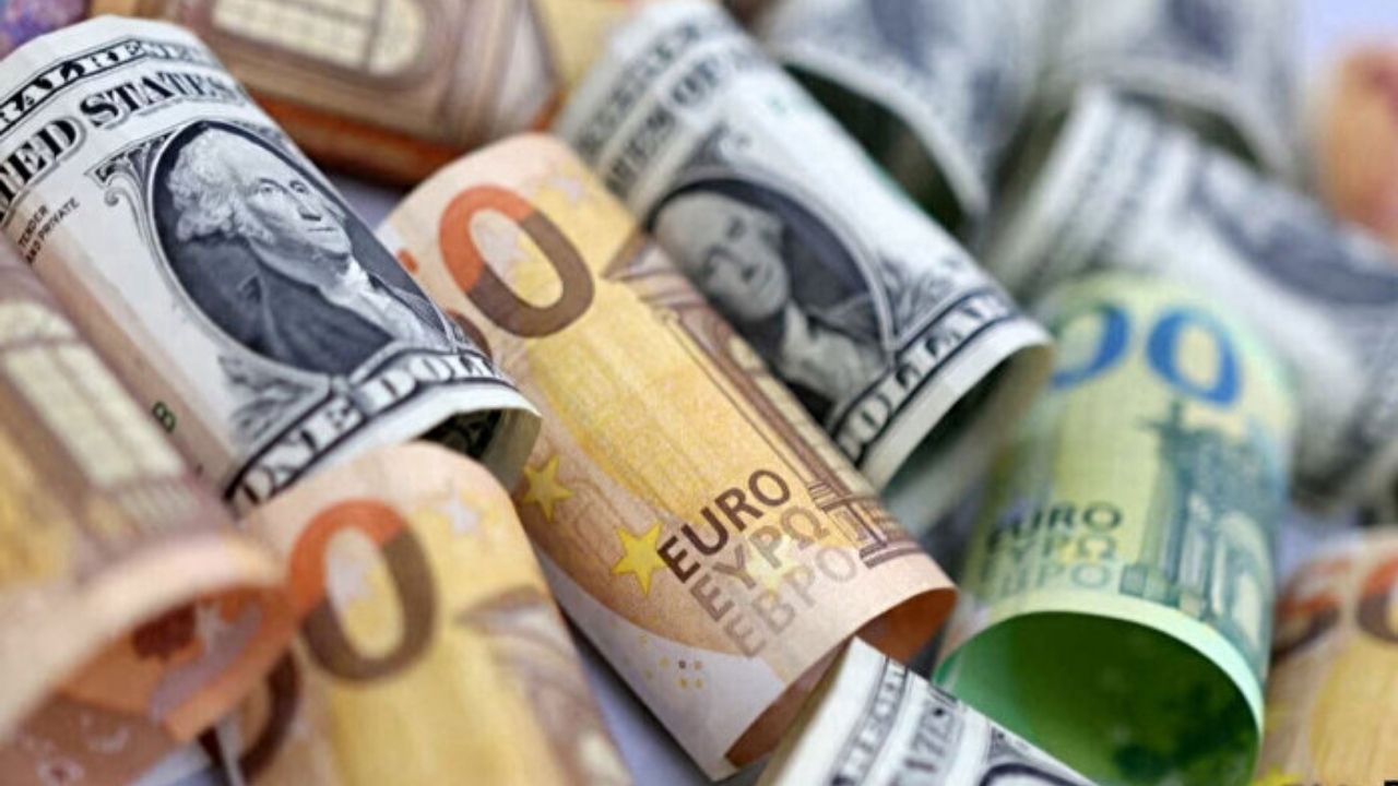 İstanbul'da Dolar ve Avro Fiyatları Günlük Değişiyor