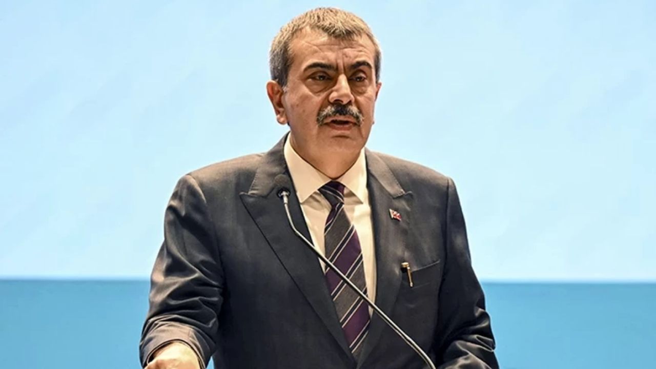 MEB Bakanı Tekin STK'lara bütçeden kaynak ayırmayız