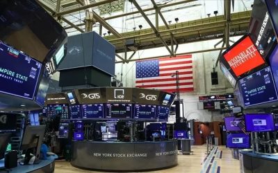 NY Borsası Karışık Seyirde: Dow Jones Rekor Kırdı