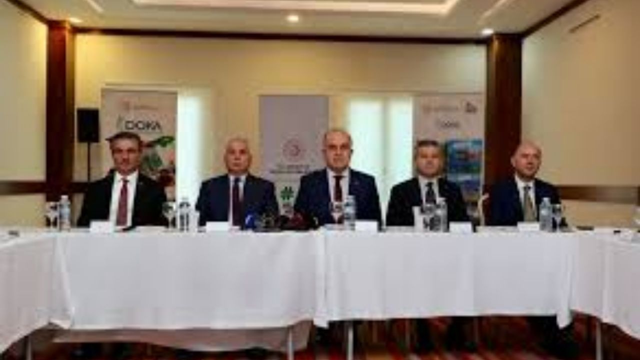 Ordu'da Doğu Karadeniz Kalkınma Ajansı Yönetim Kurulu Toplantısı yapıldı.