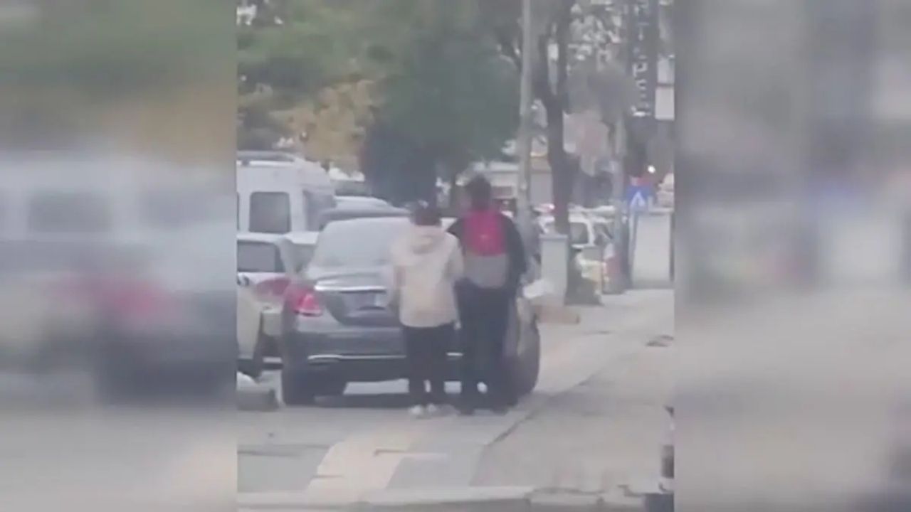 Polatlı'da Kaldırıma Park Yapan Sürücüye Ceza Kesildi