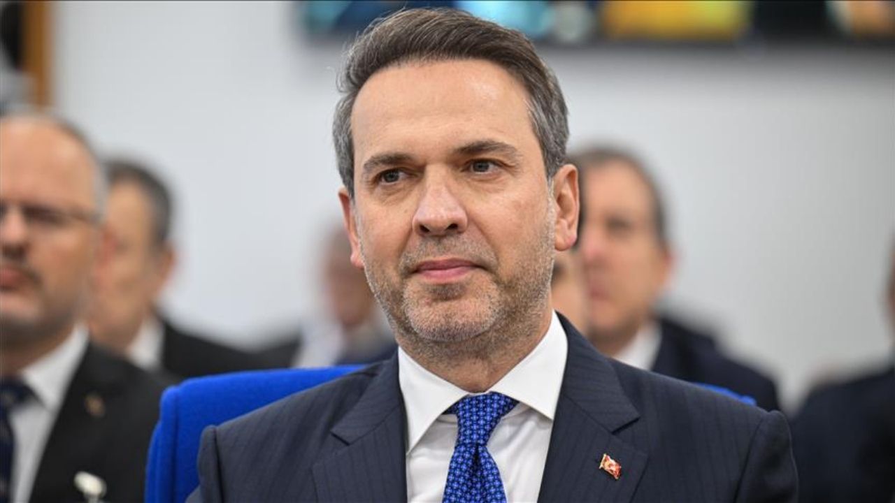 TBMM'de Enerji Bakanlığı'nın 2026 Bütçesi Tartışılıyor 'Talan Bütçesi' Suçlamaları