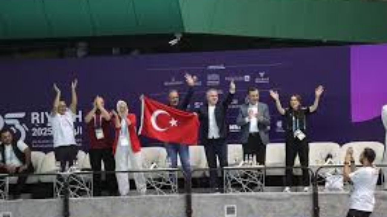 Türkiye, 6. İslami Dayanışma Oyunları'nda Yüzmede 8 Madalya Aldı (1)