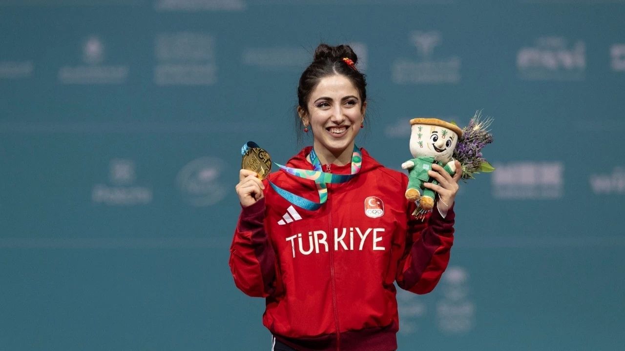 Türkiye Halter 6. İslami Dayanışma Oyunları'nda 4 Altın, 1 Gümüş Madalya Aldı