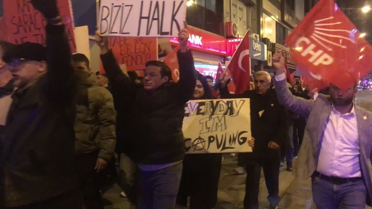 Zonguldak'ta Ekonomik Sorunlar ve Tutuklu İmamoğlu Protesto Edildi