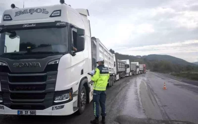 Zonguldak’ta Tır ve Kamyon Denetimlerinde Ceza Kesildi