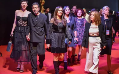 Antalya Altın Portakal’da Kırmızı Halı Şıklığı