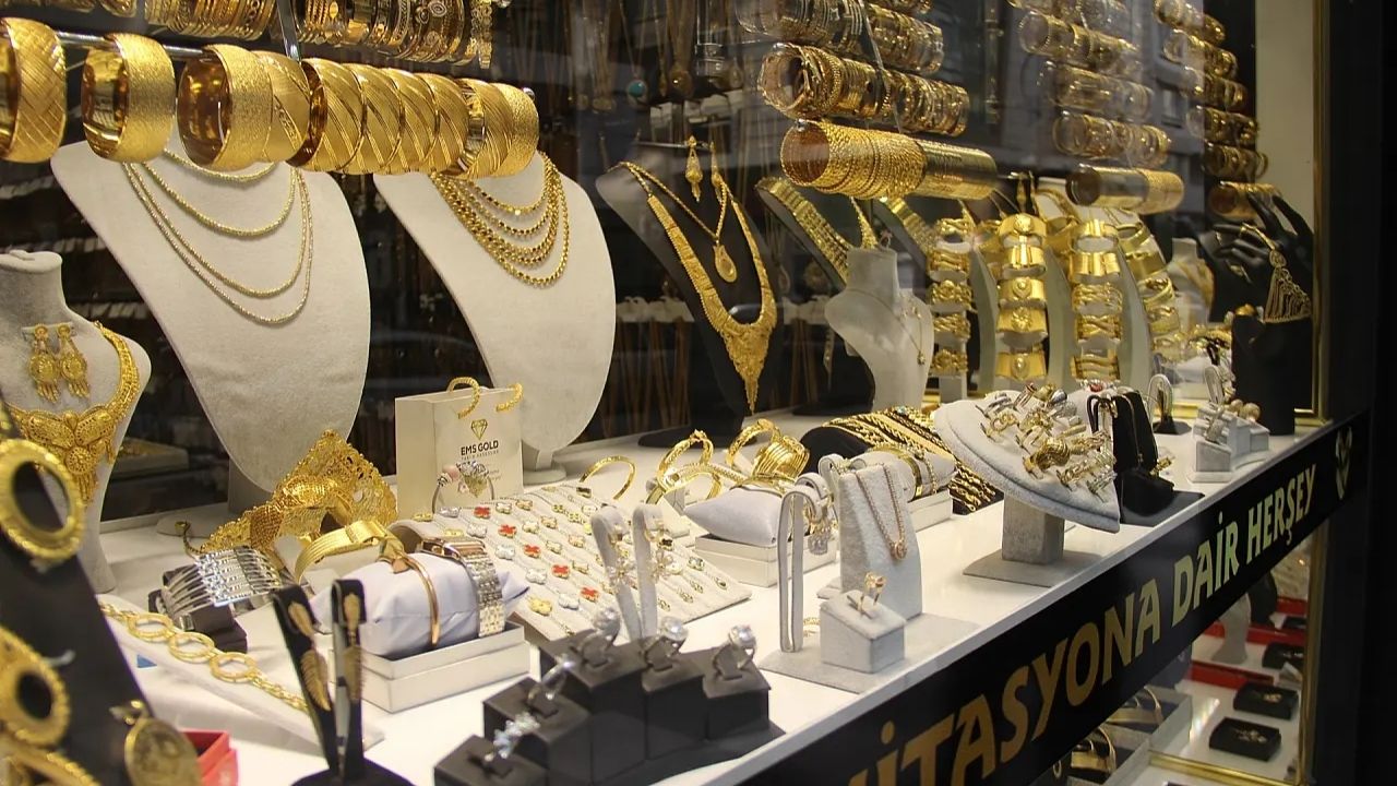 Altın Fiyatları Arttı, Uzmanlardan “İmitasyon Takı” Uyarısı Geldi