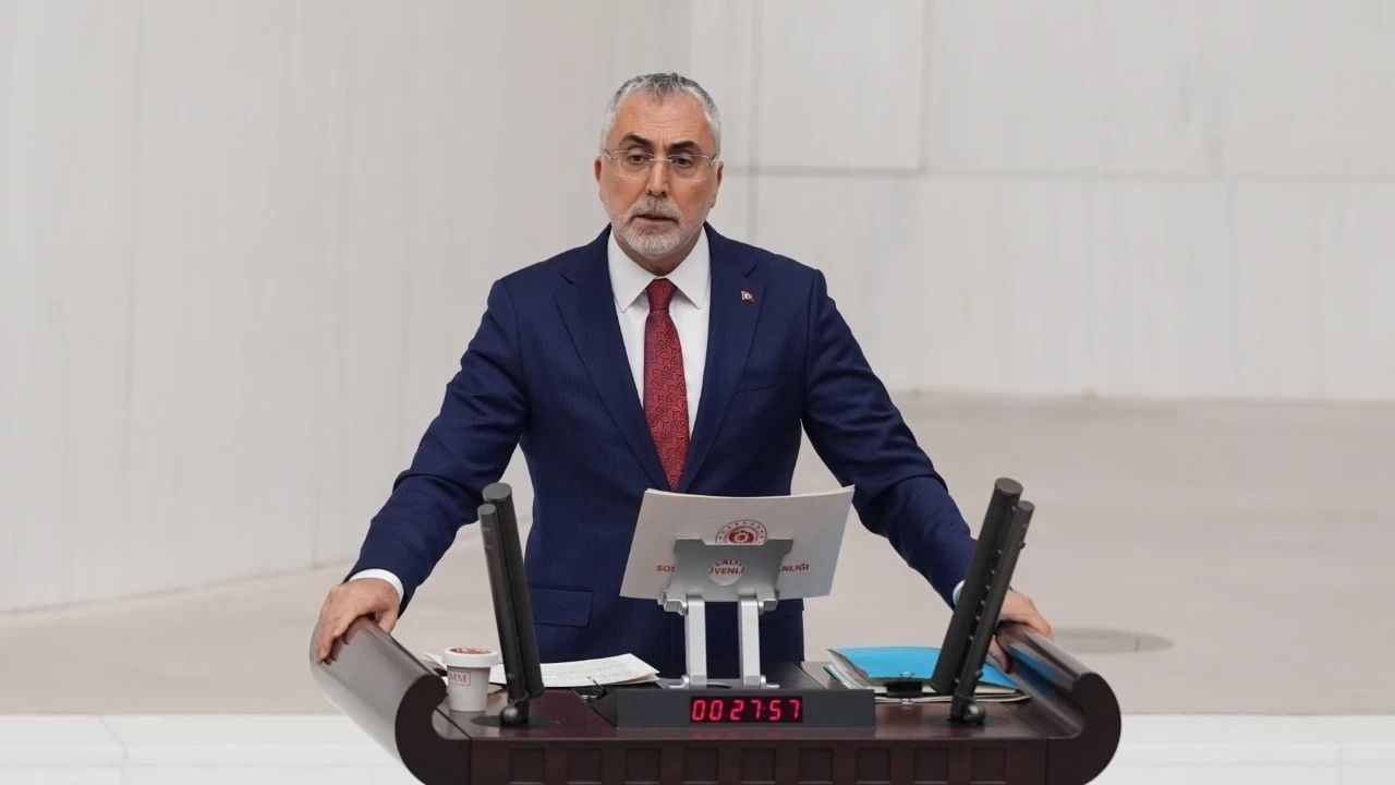 Bakan Işıkhan’dan 2026 Asgari Ücret ve Sosyal Politika Açıklaması