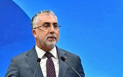 Bakan Işıkhan’dan Asgari Ücret Açıklaması: “Gelirleri Koruyacak, İstihdamı Gözeten Bir Yaklaşım Benimsenecek”