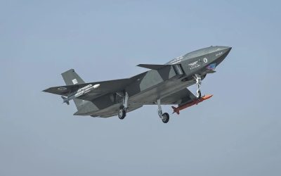 Bayraktar KIZILELMA Tarihe Geçti: Dünyada İlk Kez Jet Motorlu Hedefi Vuran İnsansız Savaş Uçağı