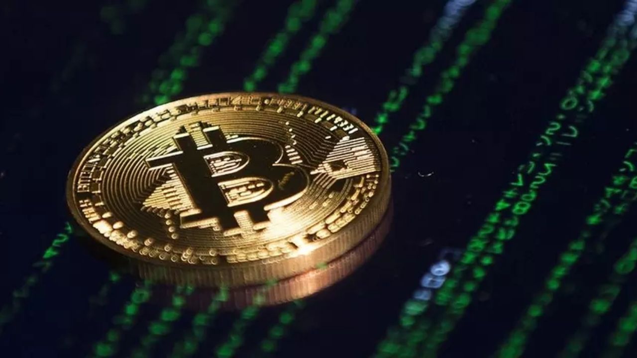Bitcoin’de Yıl Sonu Alarmı Uzmanlar Sert Düşüş Uyarısı Yapıyor