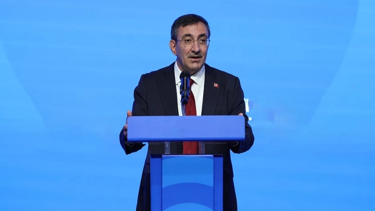 Cevdet Yılmaz “Hedefimiz, İhracatı 282 Milyar Doların Üzerine Taşımak”