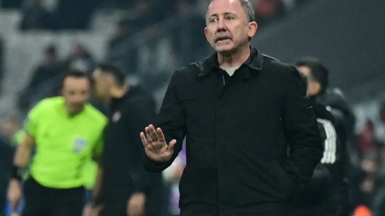 Sergen Yalçın’dan Sert Çıkış “Beklemediğimiz Yerde Bomba Elimde Patladı”