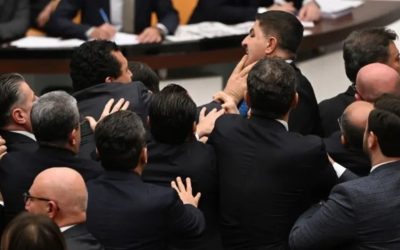 TBMM’de Bütçe Tartışması Gerilime Döndü: Milletvekilleri Arasında Arbede